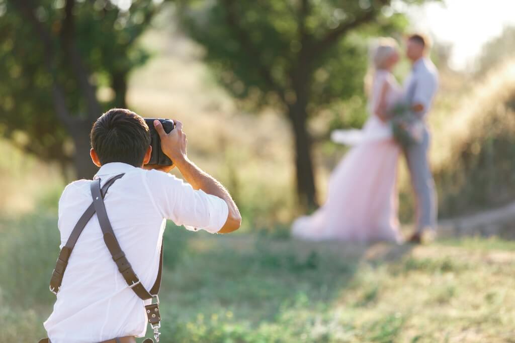things couples often ask their wedding photographer