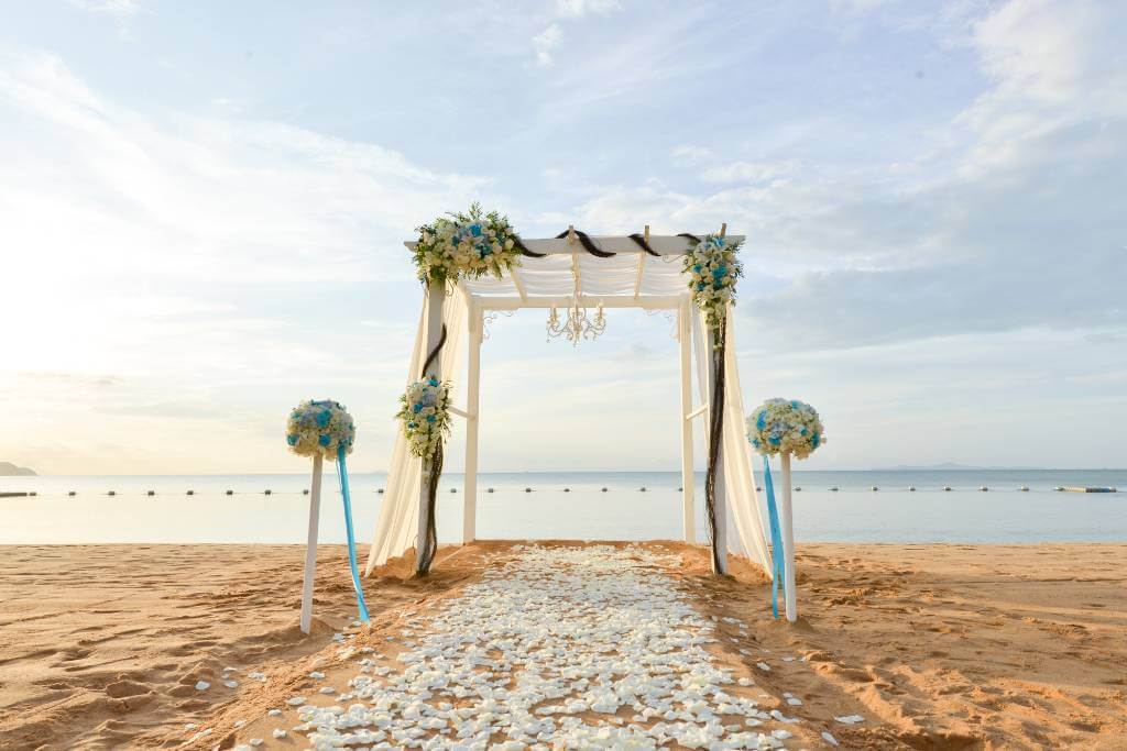 beachfront wedding ceremony
