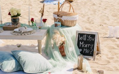 Romantic Beach Proposal Ideas