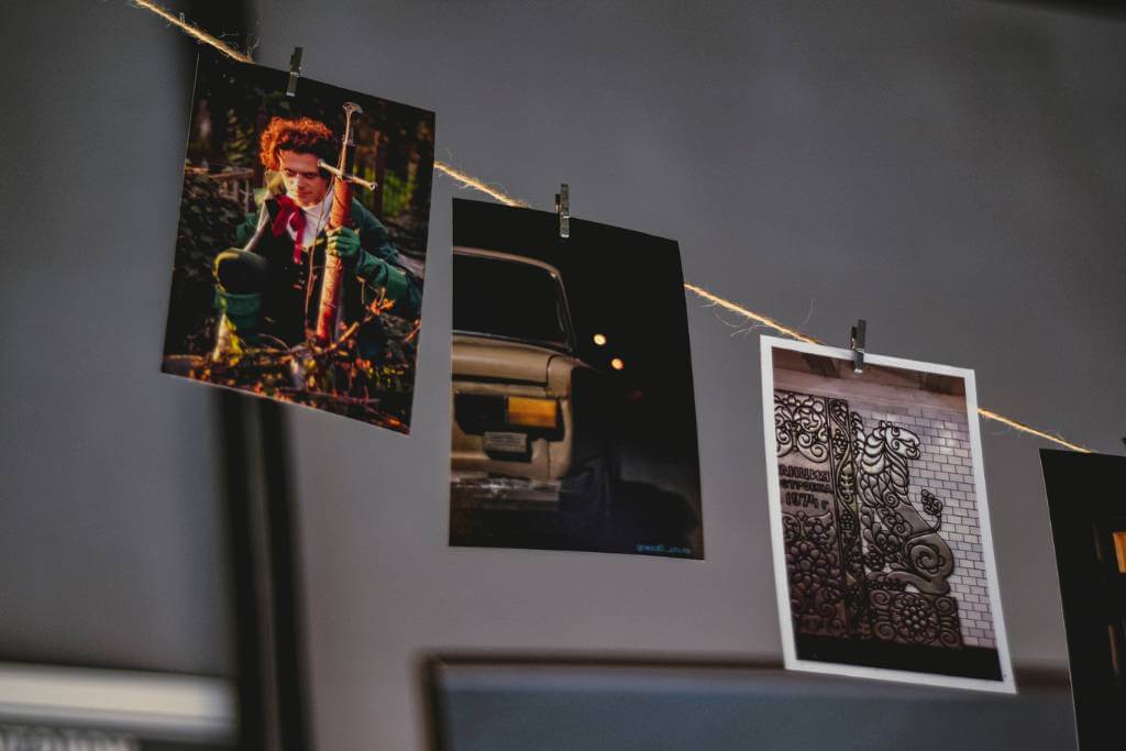 hanging photo memories display