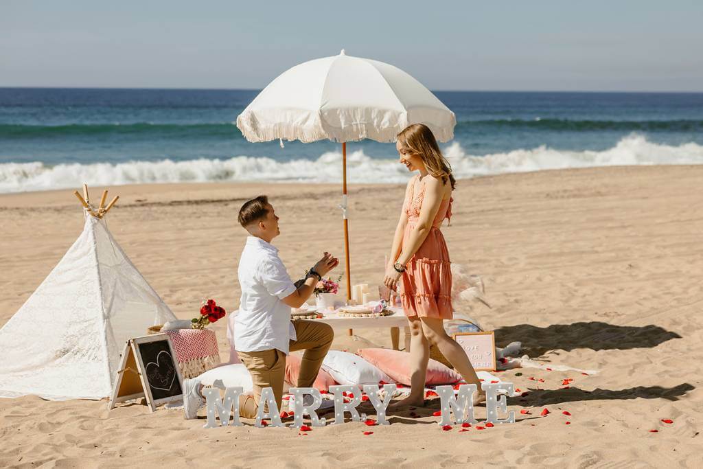 intimate beach picnic proposal