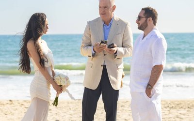 What Is A Destination Wedding? Spectrum Guide For Couples
