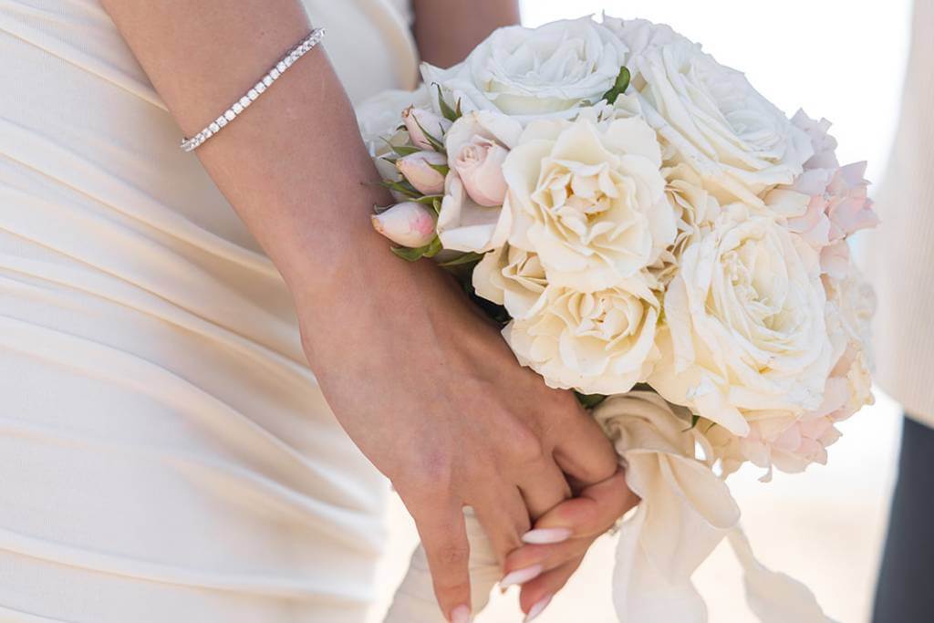 destination wedding bridal bouquet