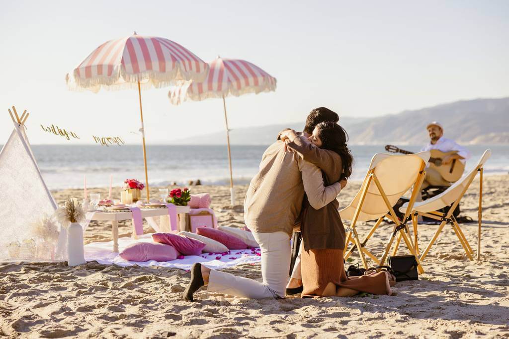 beach picnic after she proposes