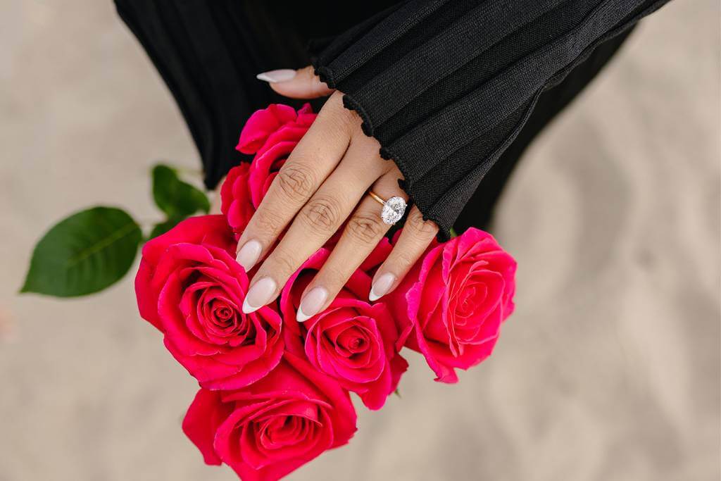 red roses for romantic weddings