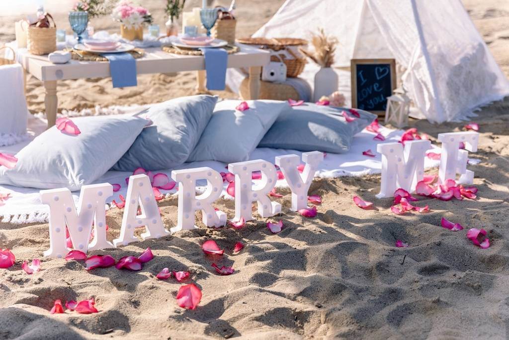 marry me letters when to propose