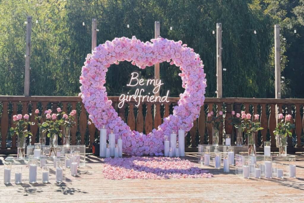 be my girlfriend garden proposal